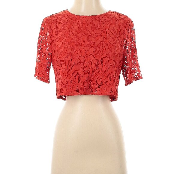 Lovers + Friends Red Lace Short Sleeve Top - Picture 1 of 2